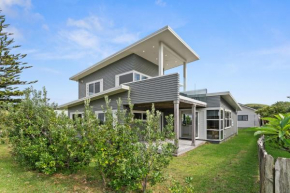 Matapouri Family Retreat - Matapouri Holiday Home